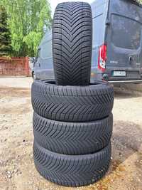 Minerva all season master 235/45r19 99y 4x komplet