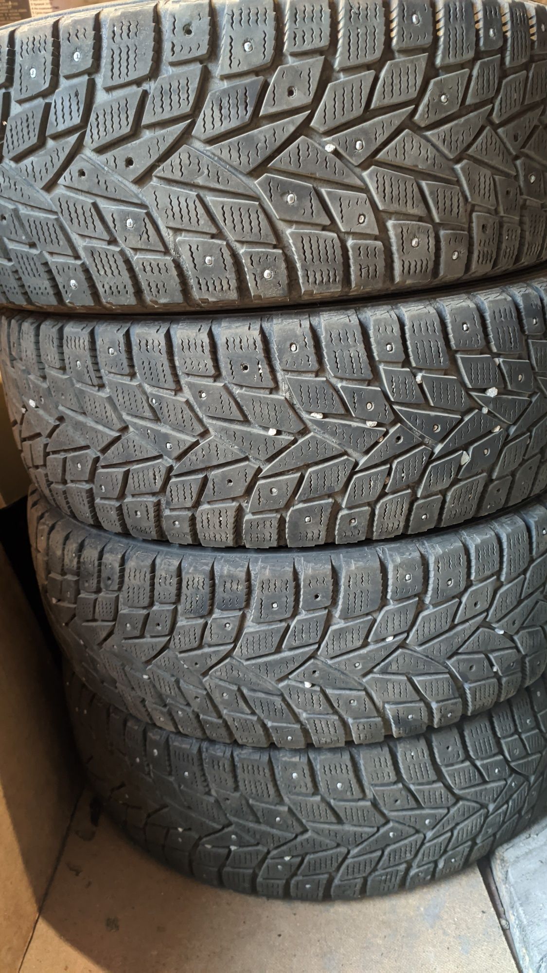 Зимняя резина Dunlop 205/60r16