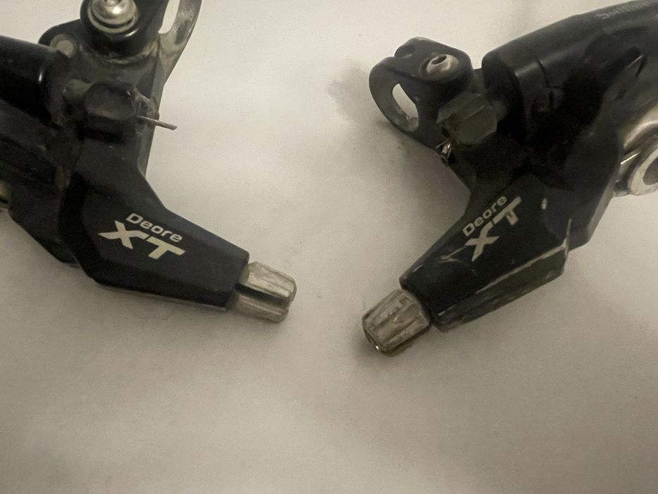 Shimano ST-M770 Deore XT – manetki z klamkami, 3x9