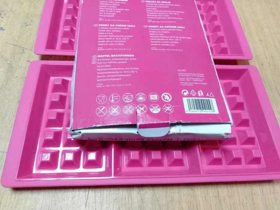 Nowe foremki do pieczenia wafli - 6 szt.