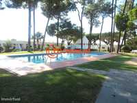 Apartamento T0 +1 com piscina e estacionamento em Vilamoura