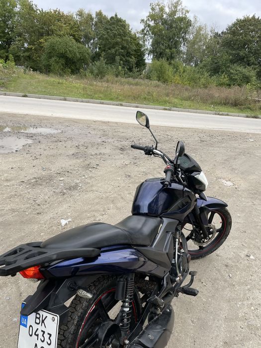 Продам чудовий мотоцикл ліфан 150