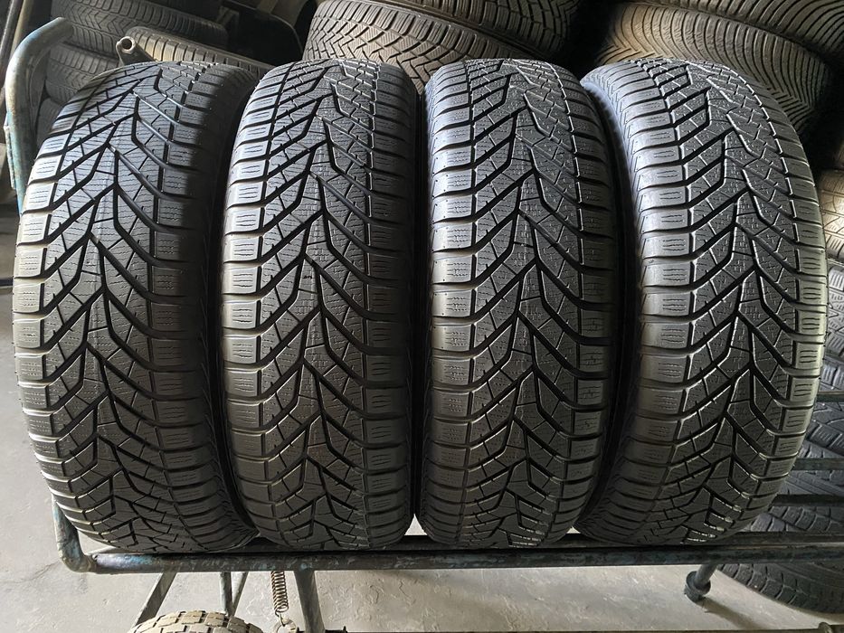 Шини 195/60/16 - 4шт Yokohama BluEarth winter V905 зима