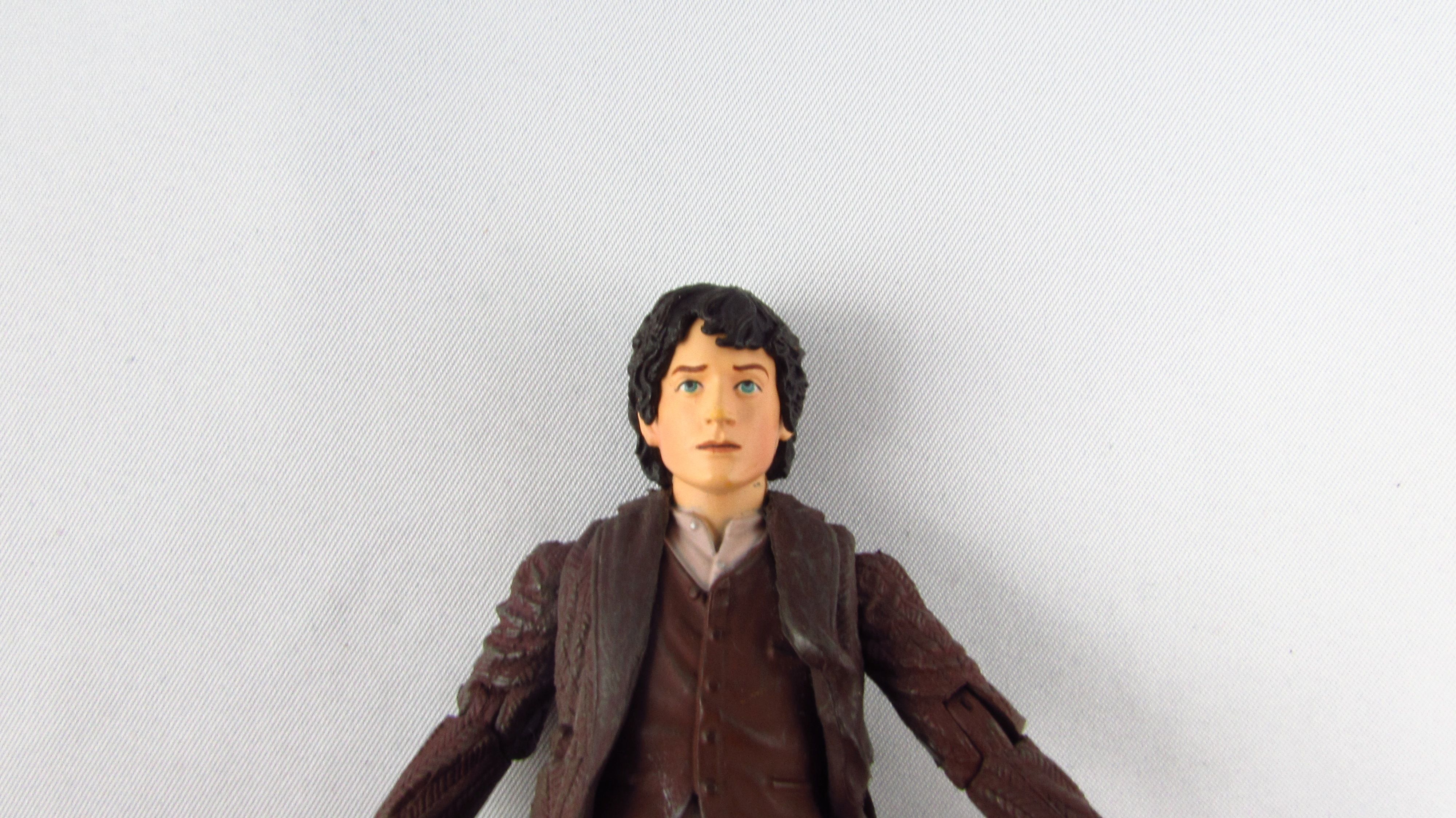 TOYBIZ -  LOTR Władca Pierścieni - Figurka Frodo 2002 r.