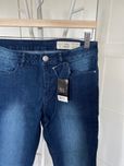 Nowe jeansy rurki Esmara, rozm S