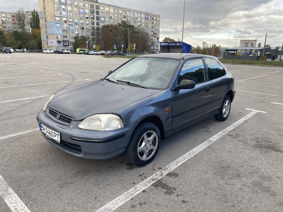 Honda civic 1999 года 1.4