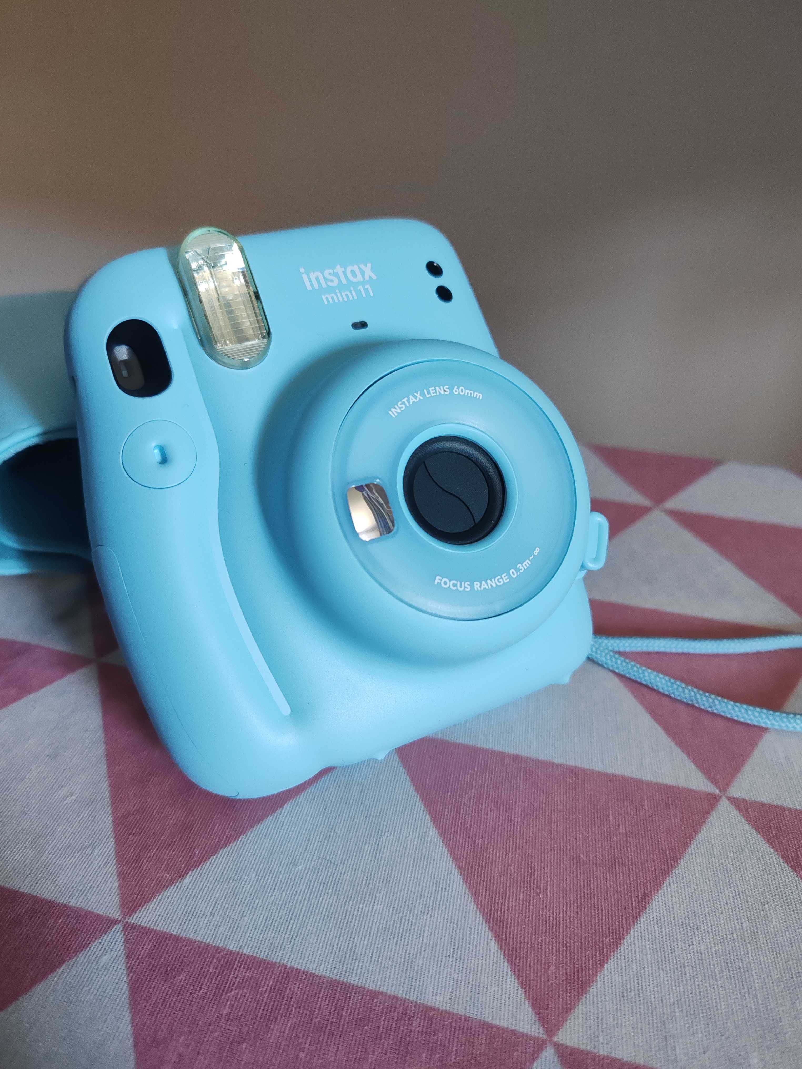 Câmara Instax mini 11