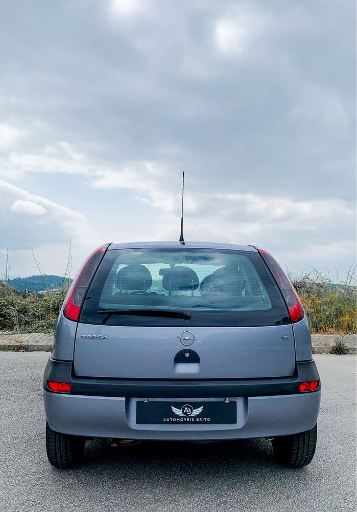 Opel Corsa Aceitamos Passaporte/CPLP/Titulo
