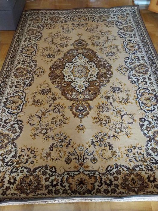 Класичний килим 1,7×2,5 м, бежево-коричневий