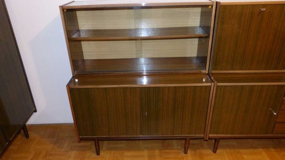 Stara meblościanka PRL z lat 70