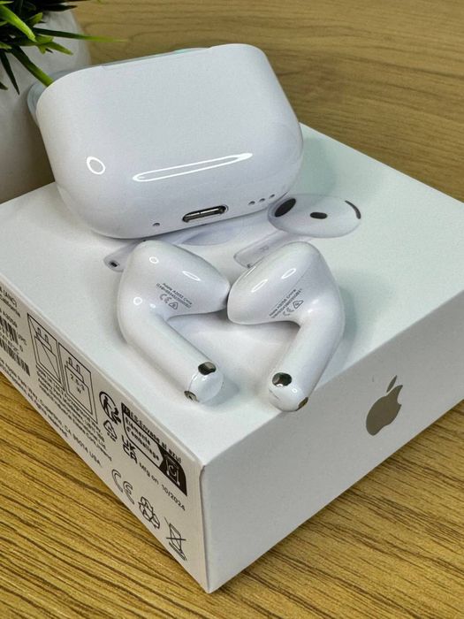 New Airpods 4 2025