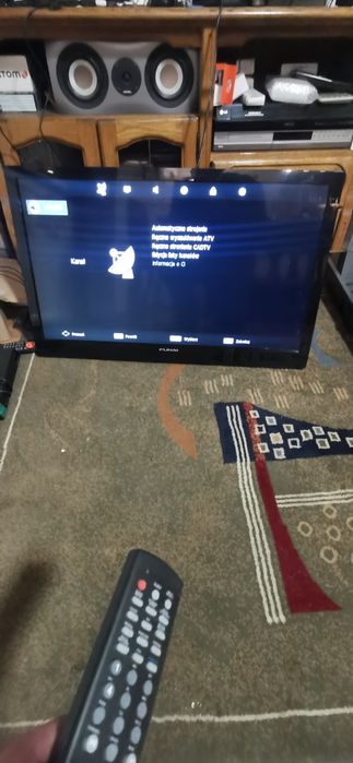 Telewizor Funai 32 z uchwytem
