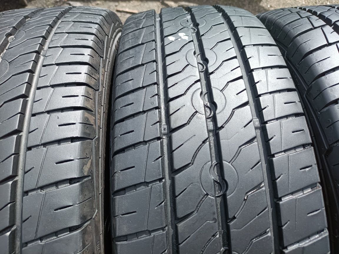 205/70 15C Semperit Van Life 2 4szt