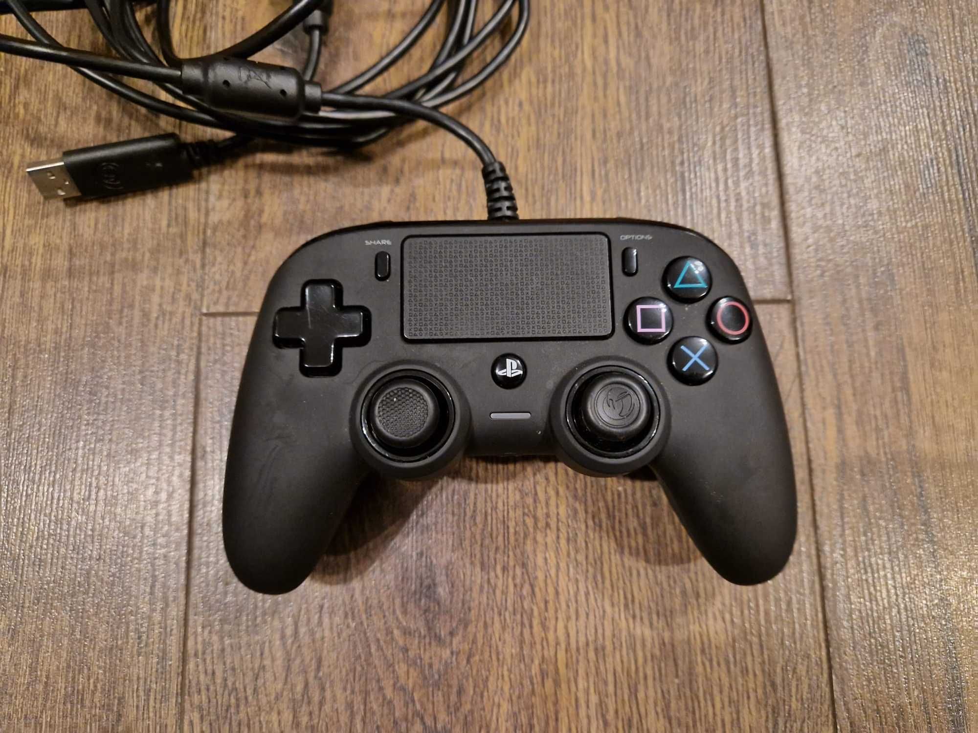 Czarny pad Nacon Wired Compact Controller – do PS4 i PC