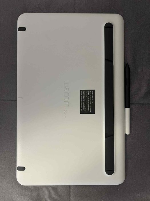 Tablet graficzny WACOM One 13,3"