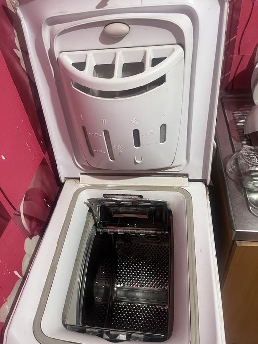 Пральна машина Indesit