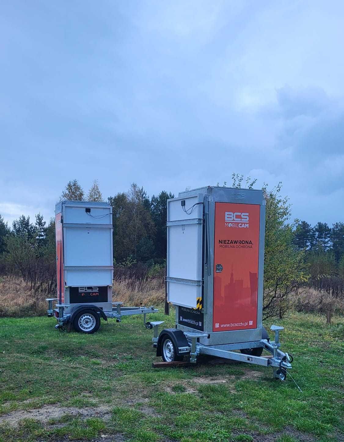 Mobilna wieża monitoringu BCS MOBILCAM P750 z panelami słonecznymi