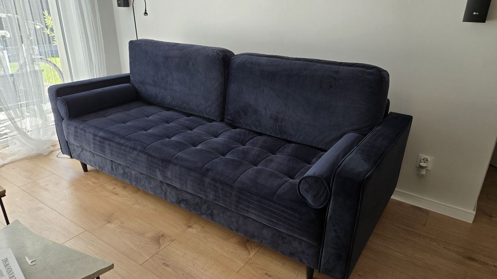 Kanapa welur granatowa rozkłada z funkcją spania