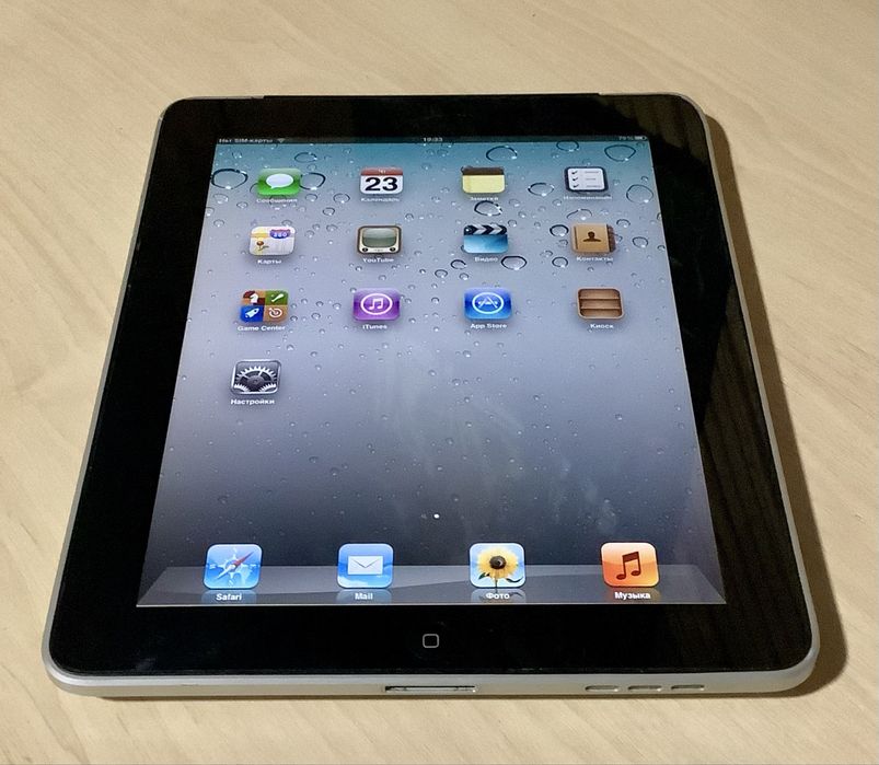 Apple iPad 1 16gb планшет