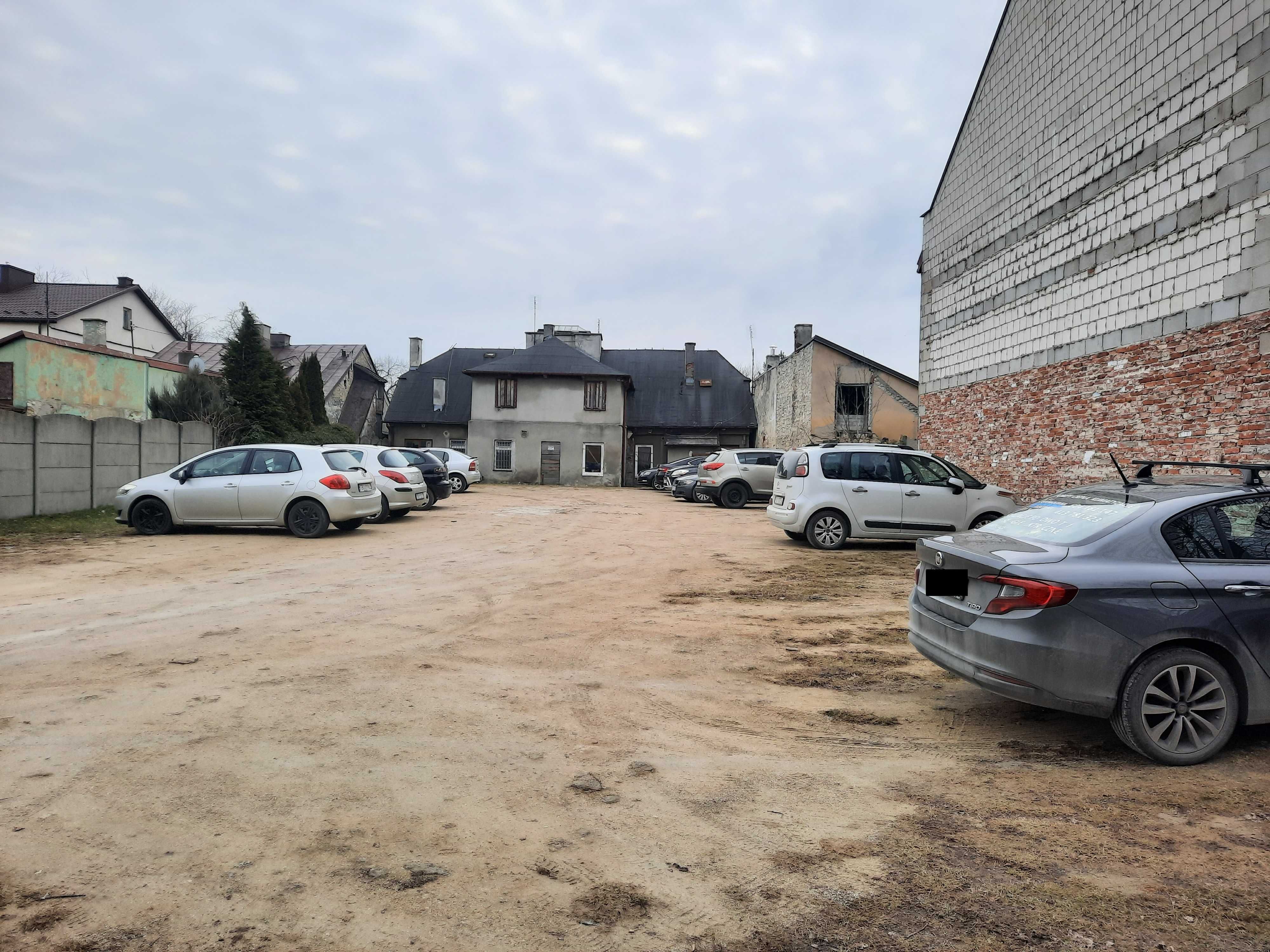 Nieruchomość gruntowa wraz z budynkiem w centrum Buska-Zdroju
