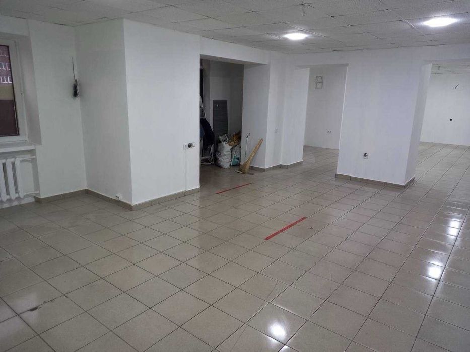 Аренда под магазин-салон, 10-80м.кв. р-н пл.Свободы