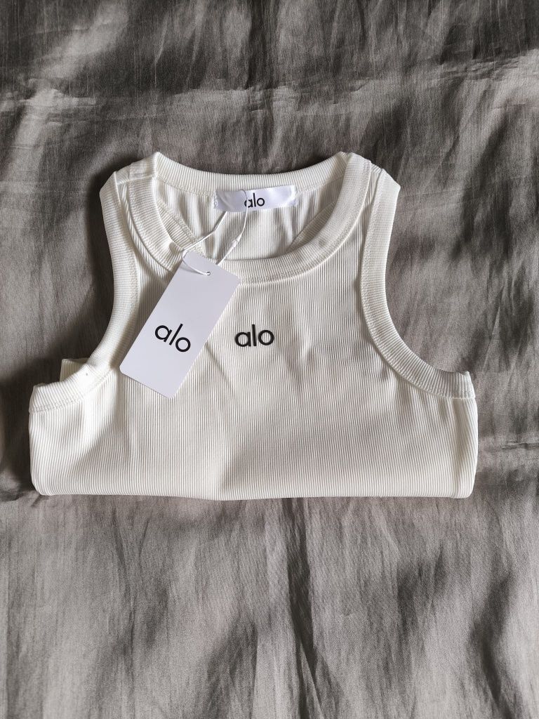 Alo yoga top desportivo size S