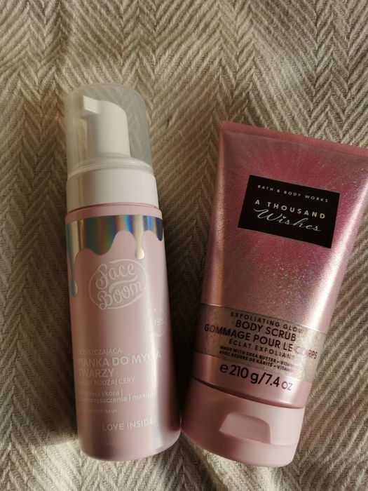 Peeling i pianka Bath and body Works i face boom