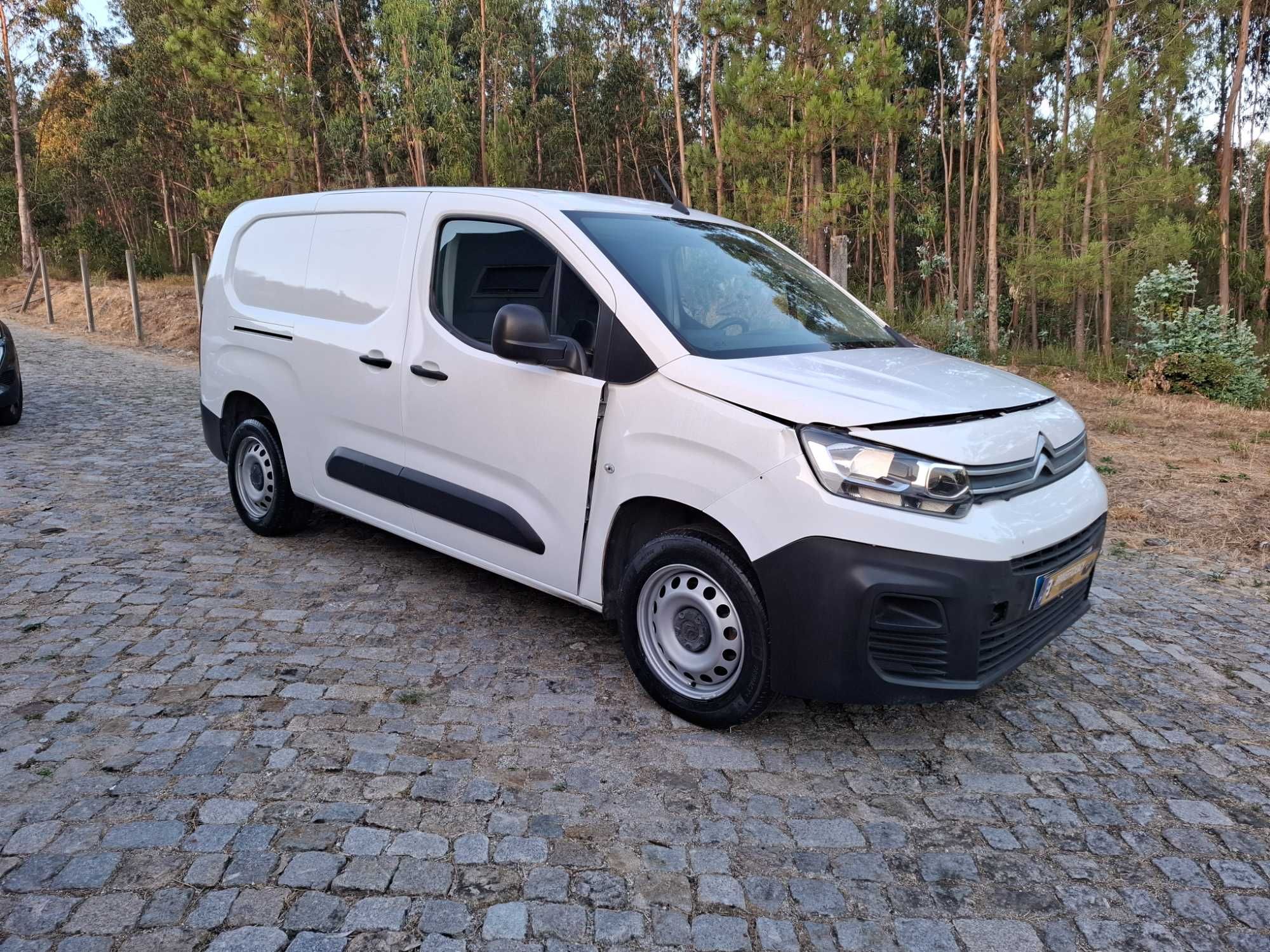Citroen Berlingo 1.5 Hdi 102cv 3L XL Longa 83 Mil kms C/IVA Dedutível