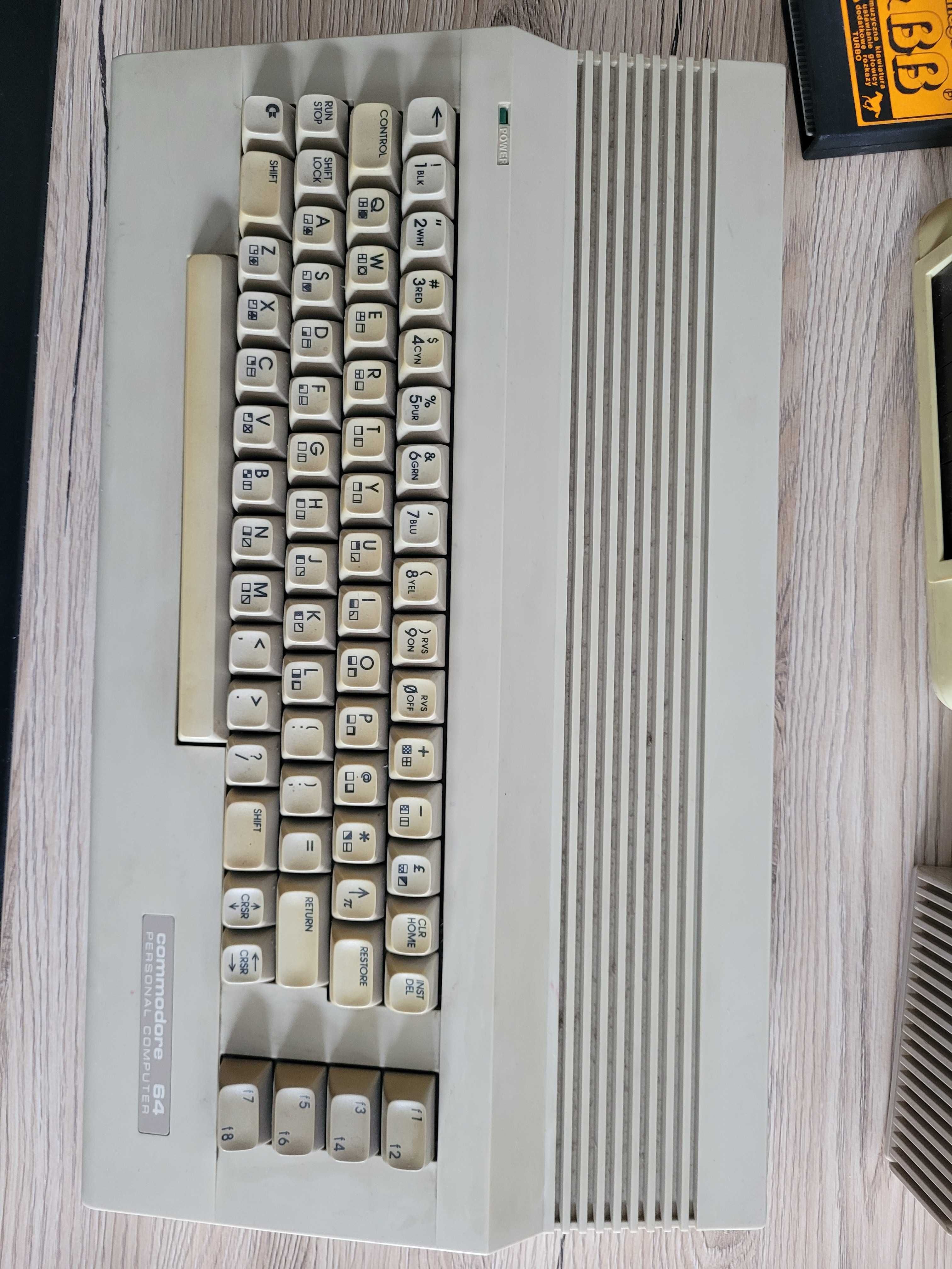 Commodore C64 zestaw
