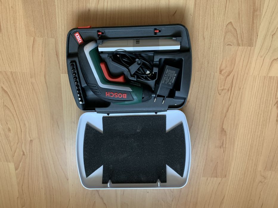 Śrubokręt elektryczny Bosch Oxi. Prawie nowy!