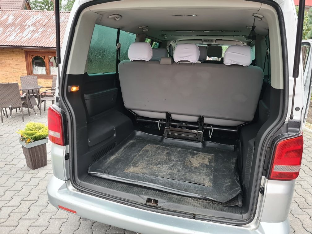VW Caravelle T5 LIFT LONG 2010 silnik 2.0 140km Salon Polska 9osobowy