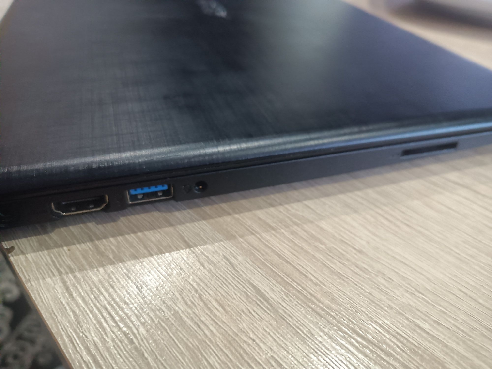 Laptop Acer Swift 1