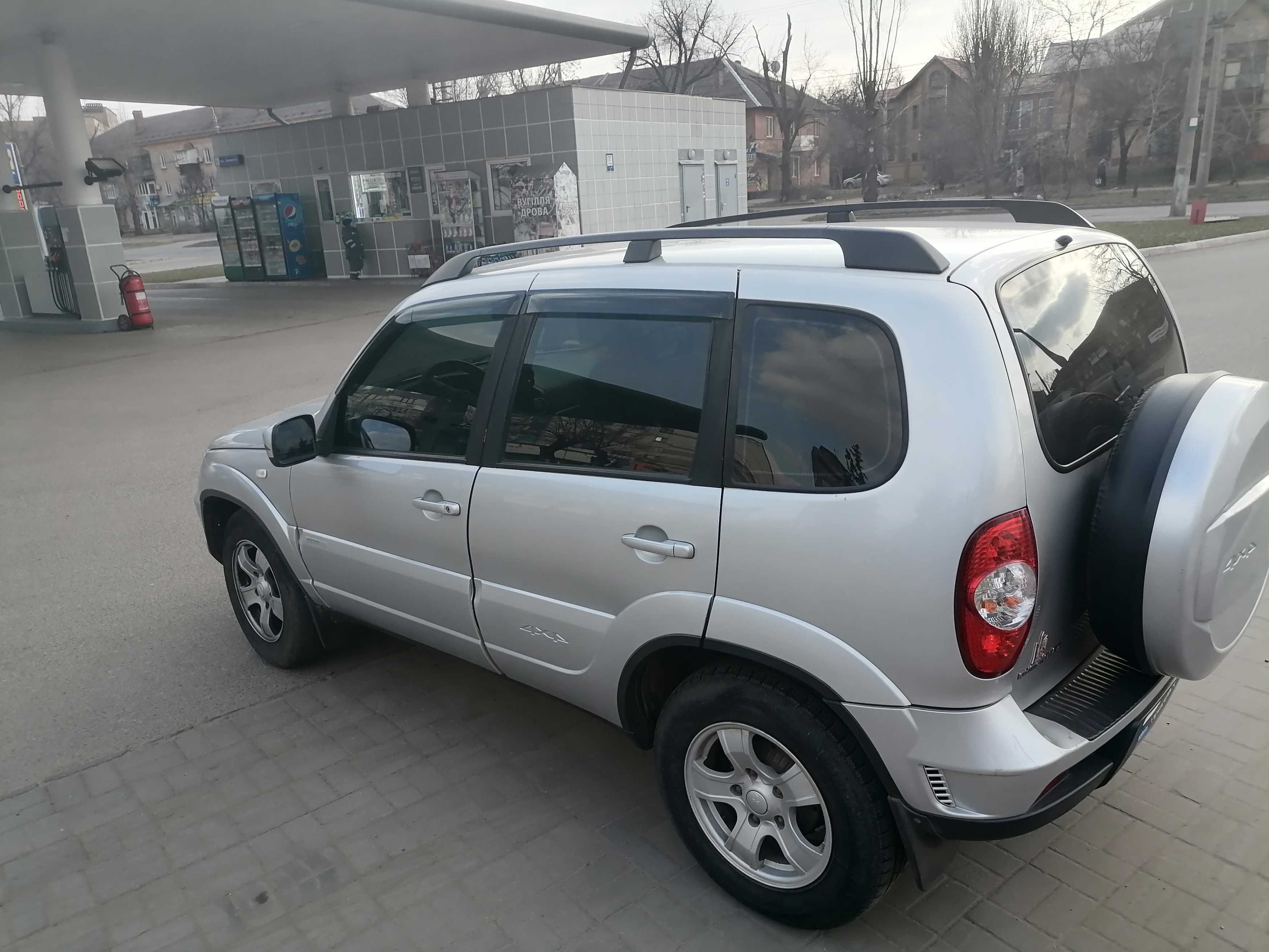 Продам Ваз 2123 Niva chevfolet