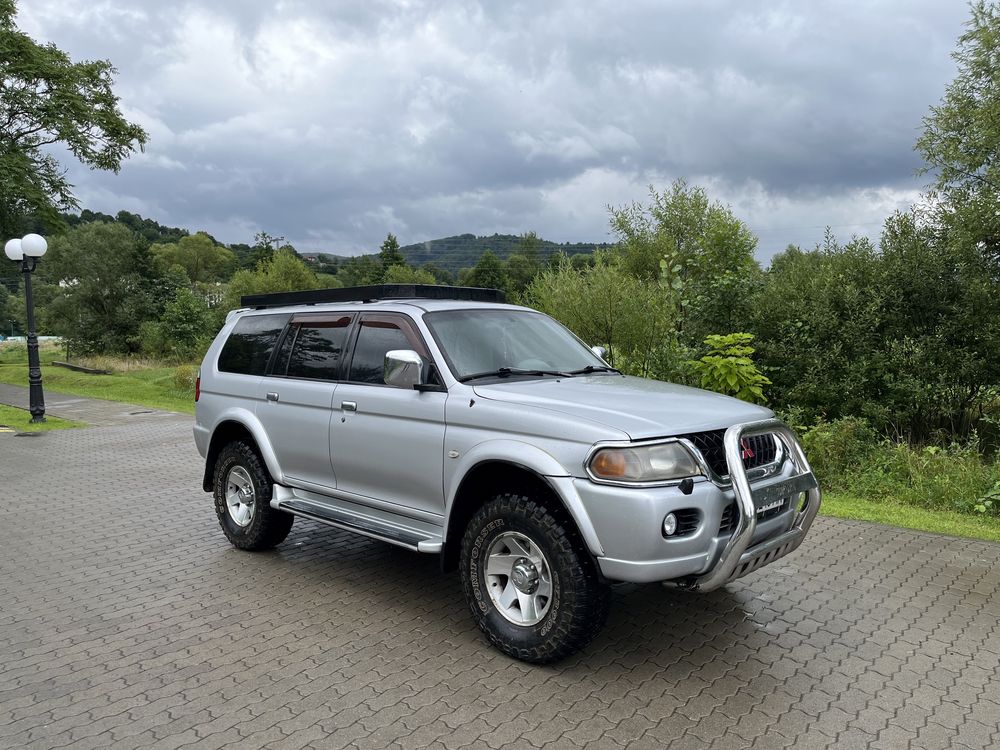 Mitsubishi Pajero Sport