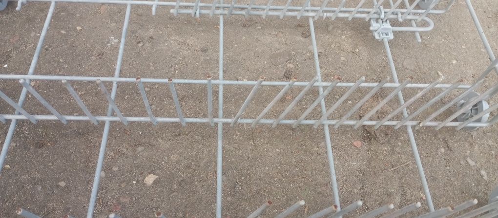 Kosz zmywarki dolny hotpoint Ariston 60 cm szuflada koszyk dolny rdza