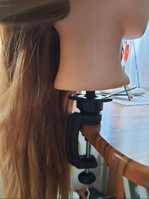 Продам манекенову голову