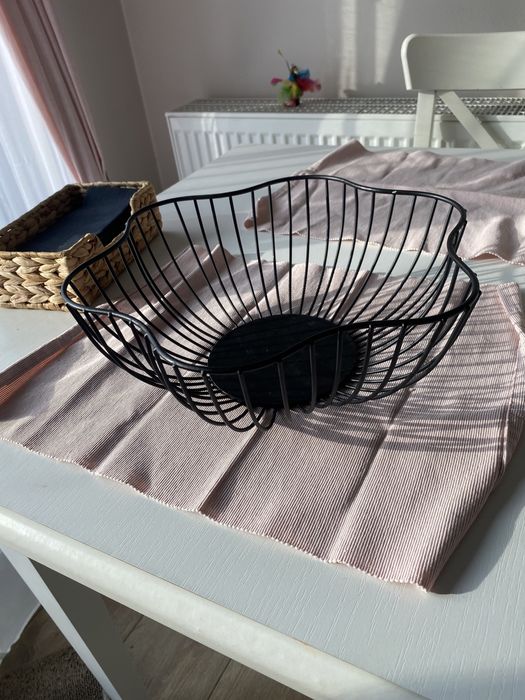 Ażurowa misa na owoce