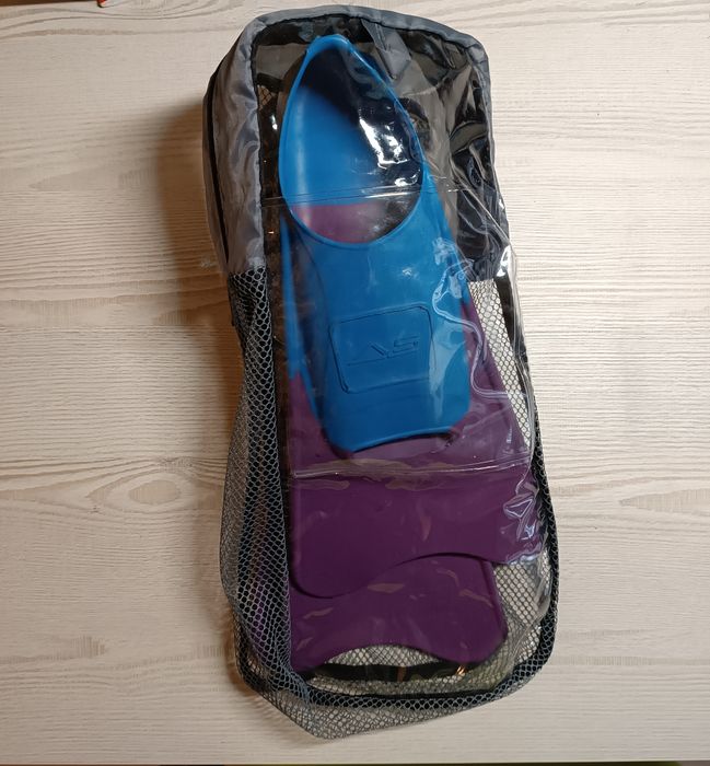 Ласти для плавання синьо-фіолетові (розмір 36–37)
Ласти для плавання с