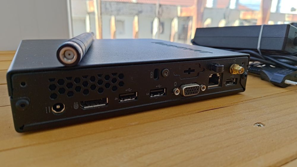 Mini PC Lenovo ThinkCentre M72e Tiny