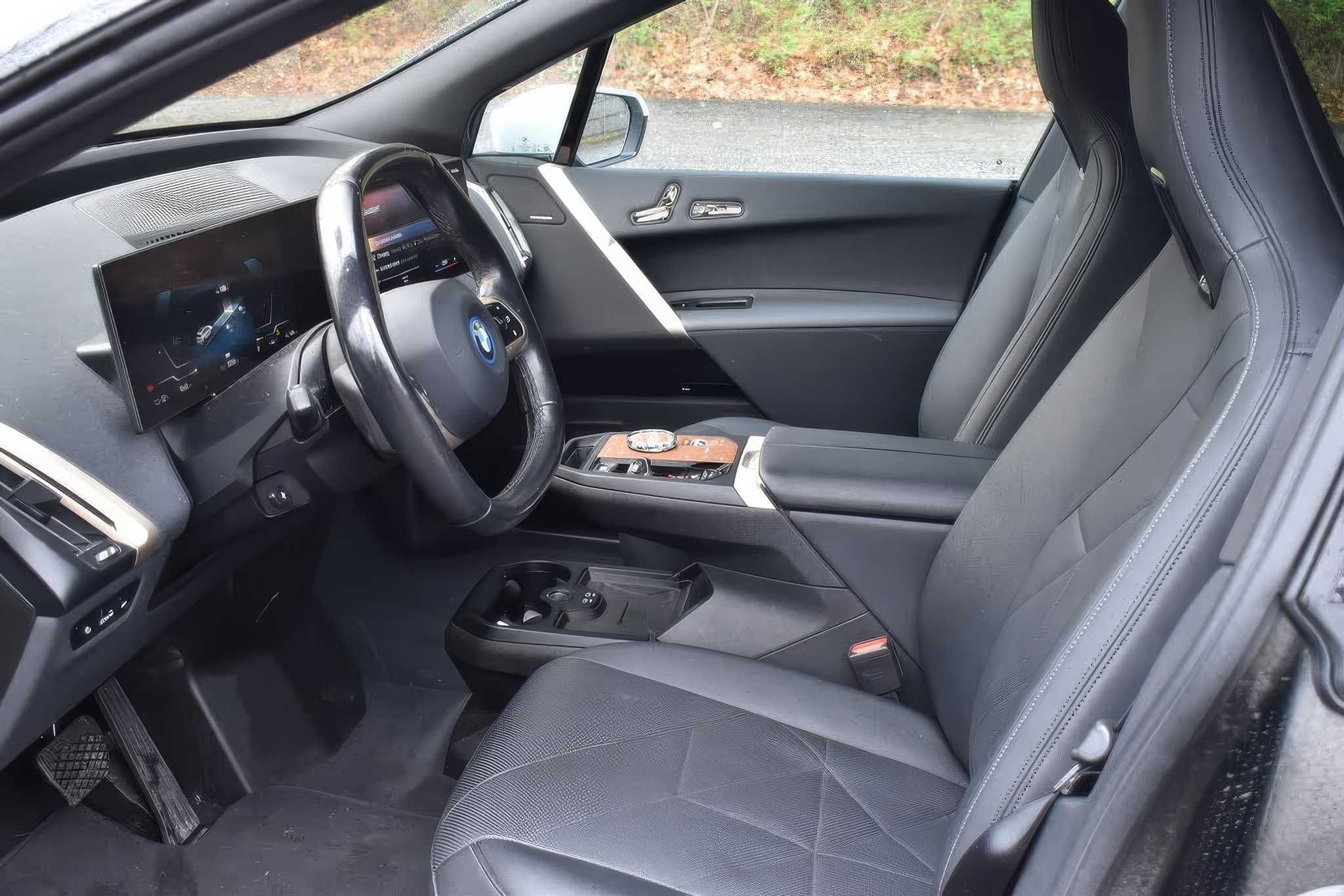 2022 BMW iX xDrive50