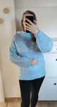 Jasnoniebieski sweter sweterek warkocze Pieces M/L
