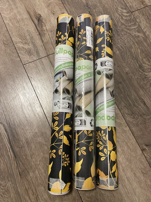 Tapeta samoprzylepna z motywem kwiatowym 10 m x 44 cm