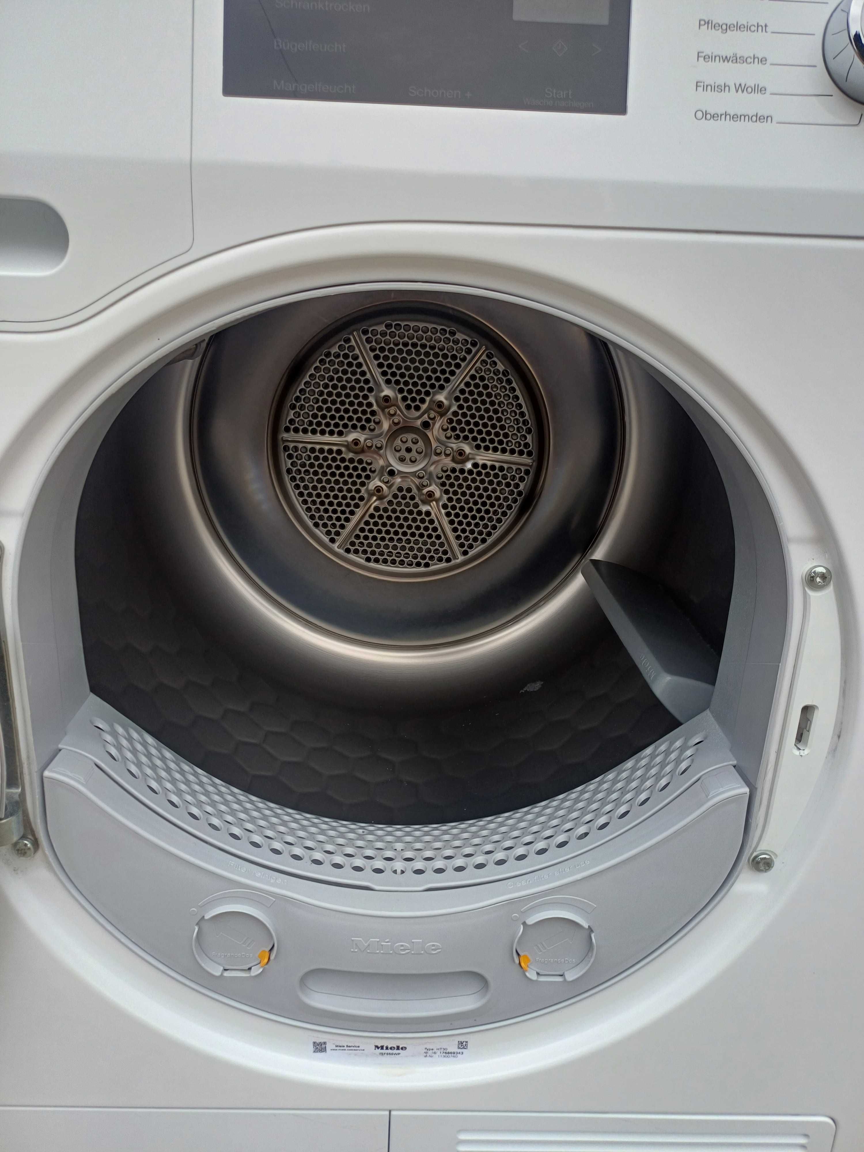 Сушильна машина з тепловим насосом 8 кг А+++ Міле Miele TEF 765 WP