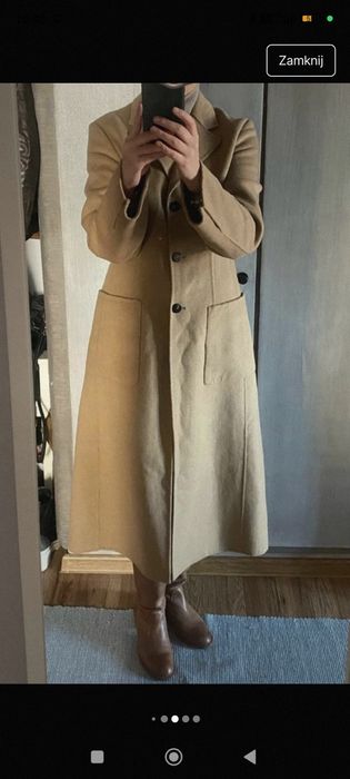 Wełniany płaszcz Massimo Dutti