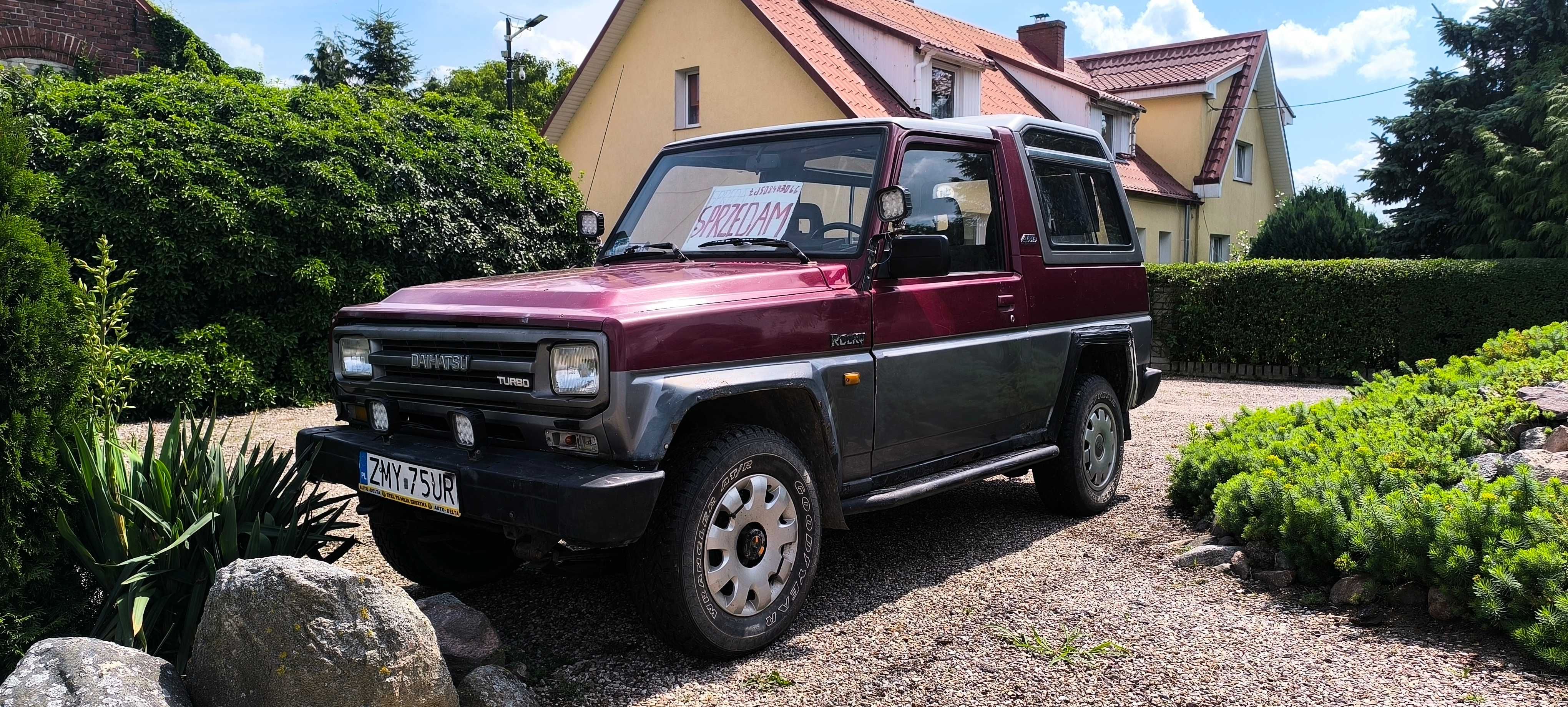 Daihatsu Rocky 4x4