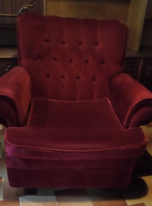 Conjunto Sofás Vintage Veludo