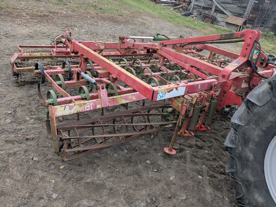 Agregat uprawowy Unia Kombi 4,2  hydraulicznie składany