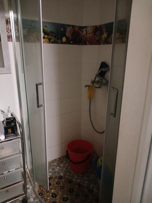 Здається будинок на Космосі