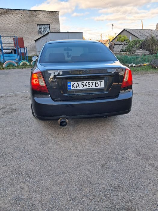 Авто Деу Джентра