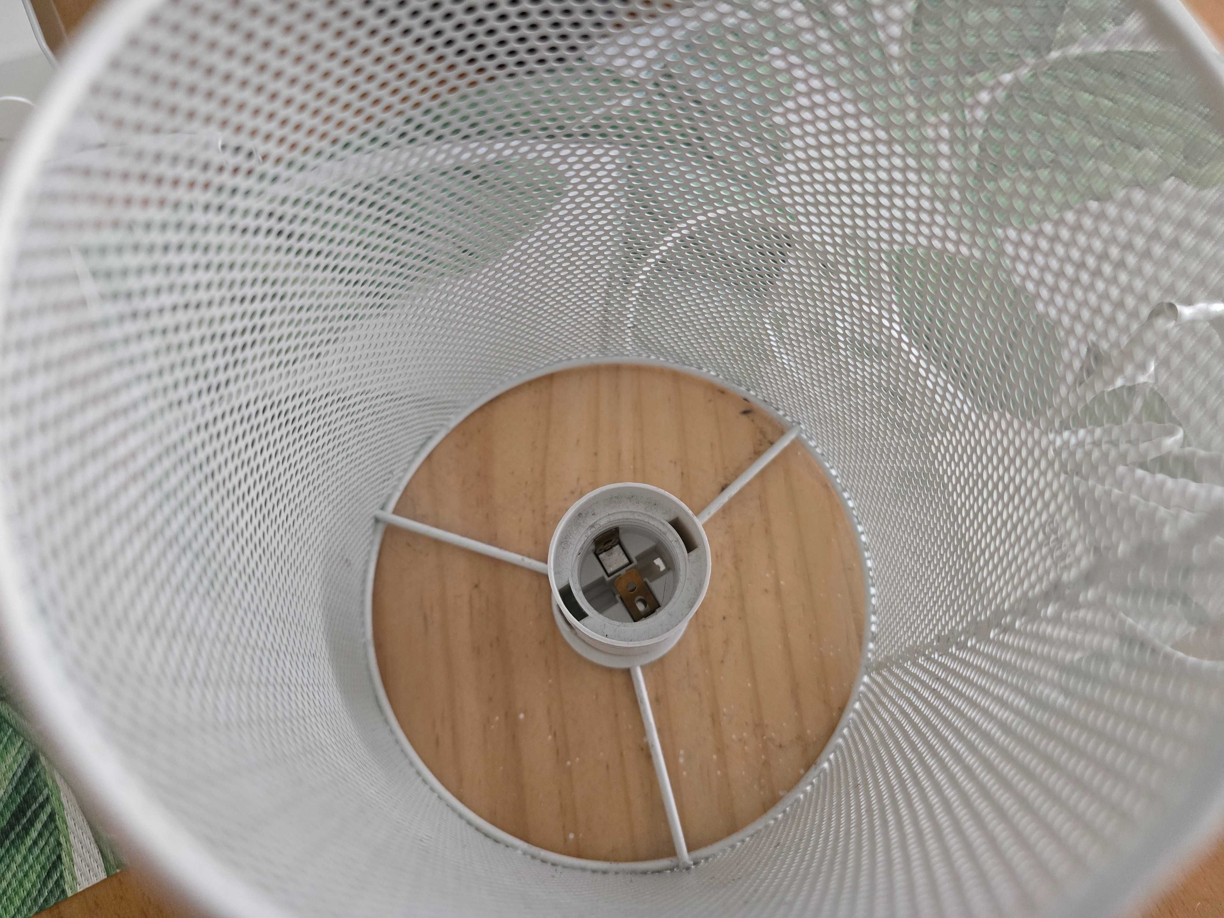 Lampa stołowa Huse marki Homla - ażurowa, biała, stan bardzo dobry!